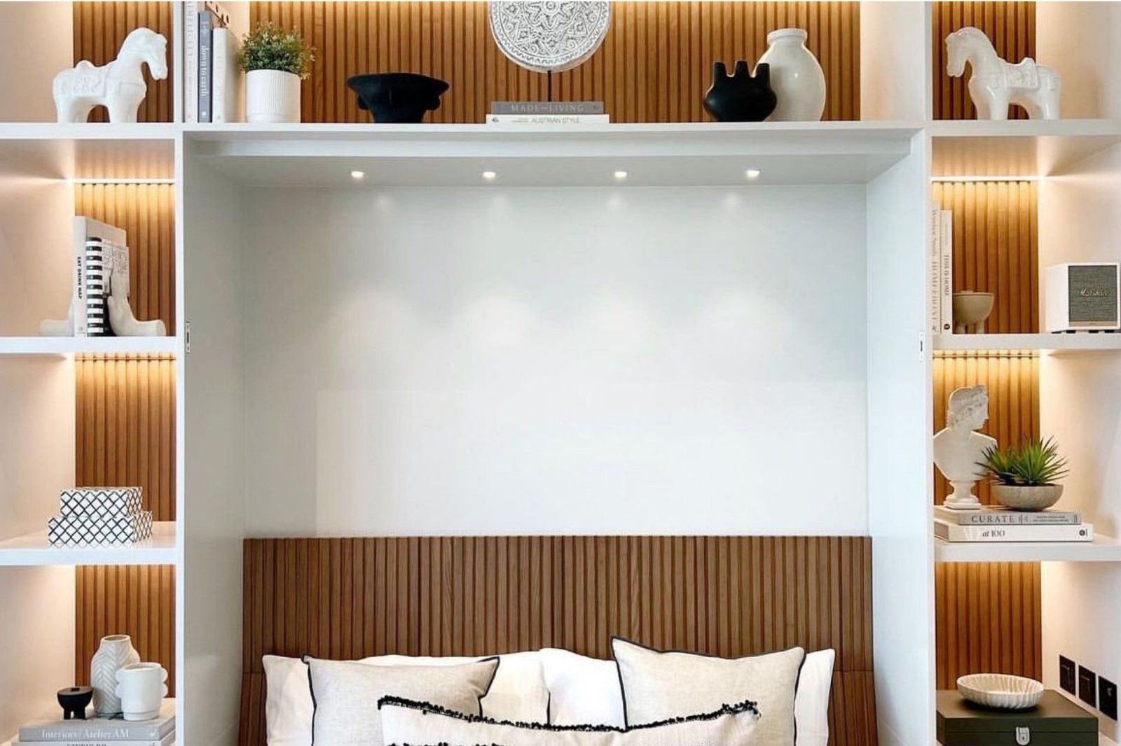3M Villa - Staircase View